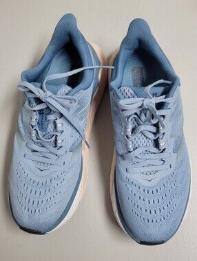 Hoka One One Arahi Women's Running Shoes Blue Fog Size 7.5B.